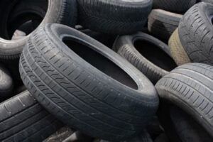 Araç Lastikleri Hakkında Bilmeniz Gerekenler